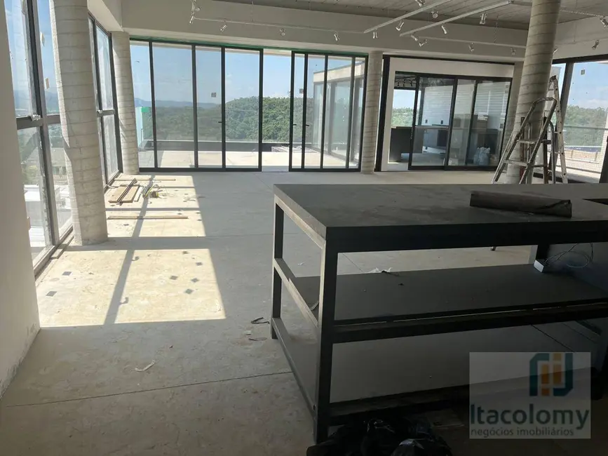 Foto 4 de Casa de Condomínio com 4 quartos à venda, 765m2 em Santana De Parnaiba - SP