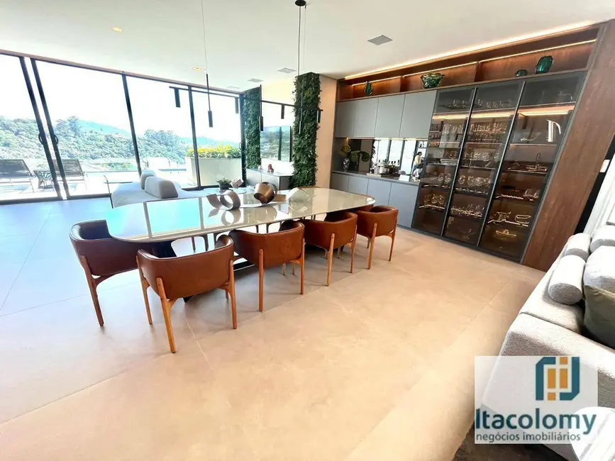 Foto 4 de Casa de Condomínio com 4 quartos à venda, 490m2 em Santana De Parnaiba - SP