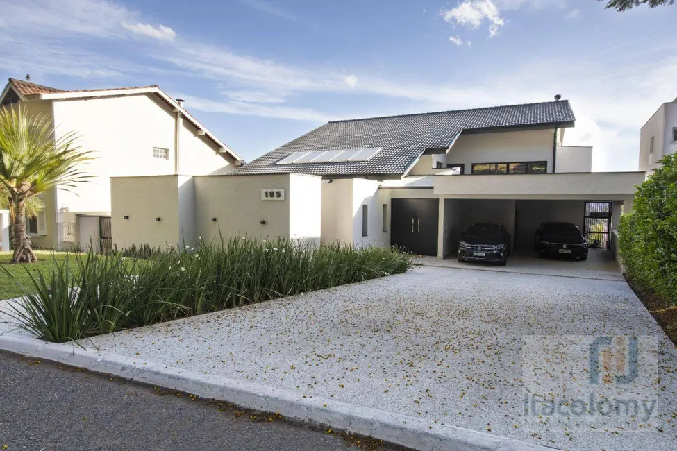Foto 1 de Casa de Condomínio com 4 quartos à venda, 1050m2 em Santana De Parnaiba - SP