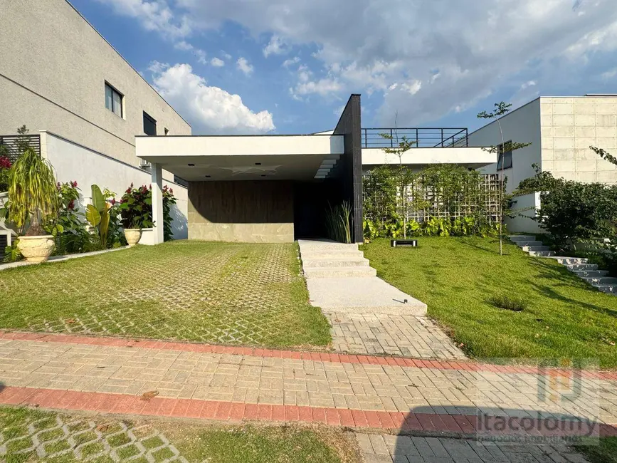 Casa de Condomínio com 3 quartos à venda, 561m2 em Colinas da Anhangüera, Santana De Parnaiba - SP - imagem 3 Foto 3 de Casa de Condomínio com 3 quartos à venda, 561m2 em Colinas da Anhangüera, Santana De Parnaiba - SP