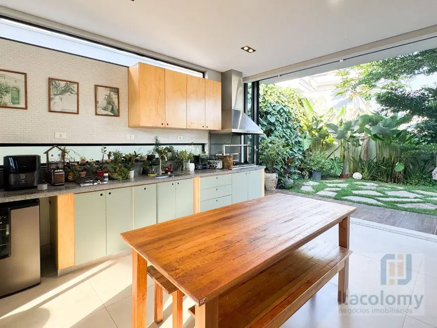 Casa de Condomínio com 3 quartos à venda, 561m2 em Colinas da Anhangüera, Santana De Parnaiba - SP - imagem 1 Foto 1 de Casa de Condomínio com 3 quartos à venda, 561m2 em Colinas da Anhangüera, Santana De Parnaiba - SP