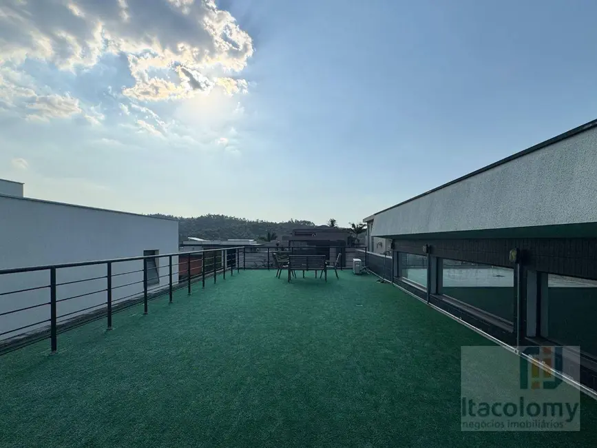 Casa de Condomínio com 3 quartos à venda, 561m2 em Colinas da Anhangüera, Santana De Parnaiba - SP - imagem 5 Foto 5 de Casa de Condomínio com 3 quartos à venda, 561m2 em Colinas da Anhangüera, Santana De Parnaiba - SP