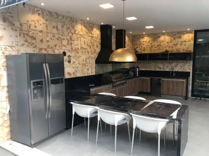 Foto 2 de Casa de Condomínio com 4 quartos para alugar, 520m2 em Tamboré, Santana De Parnaiba - SP