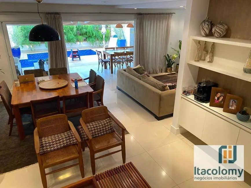 Foto 1 de Casa de Condomínio com 3 quartos para alugar, 230m2 em Tamboré, Santana De Parnaiba - SP