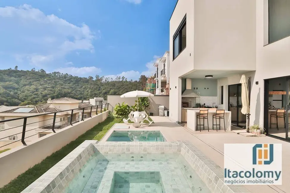 Foto 1 de Casa de Condomínio com 4 quartos à venda, 422m2 em Santana De Parnaiba - SP