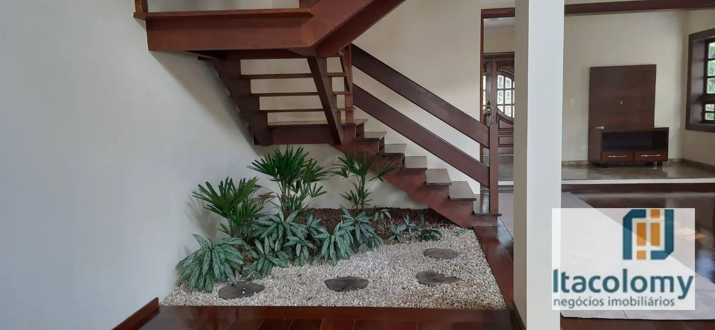 Foto 5 de Casa de Condomínio com 4 quartos para alugar, 560m2 em Barueri - SP