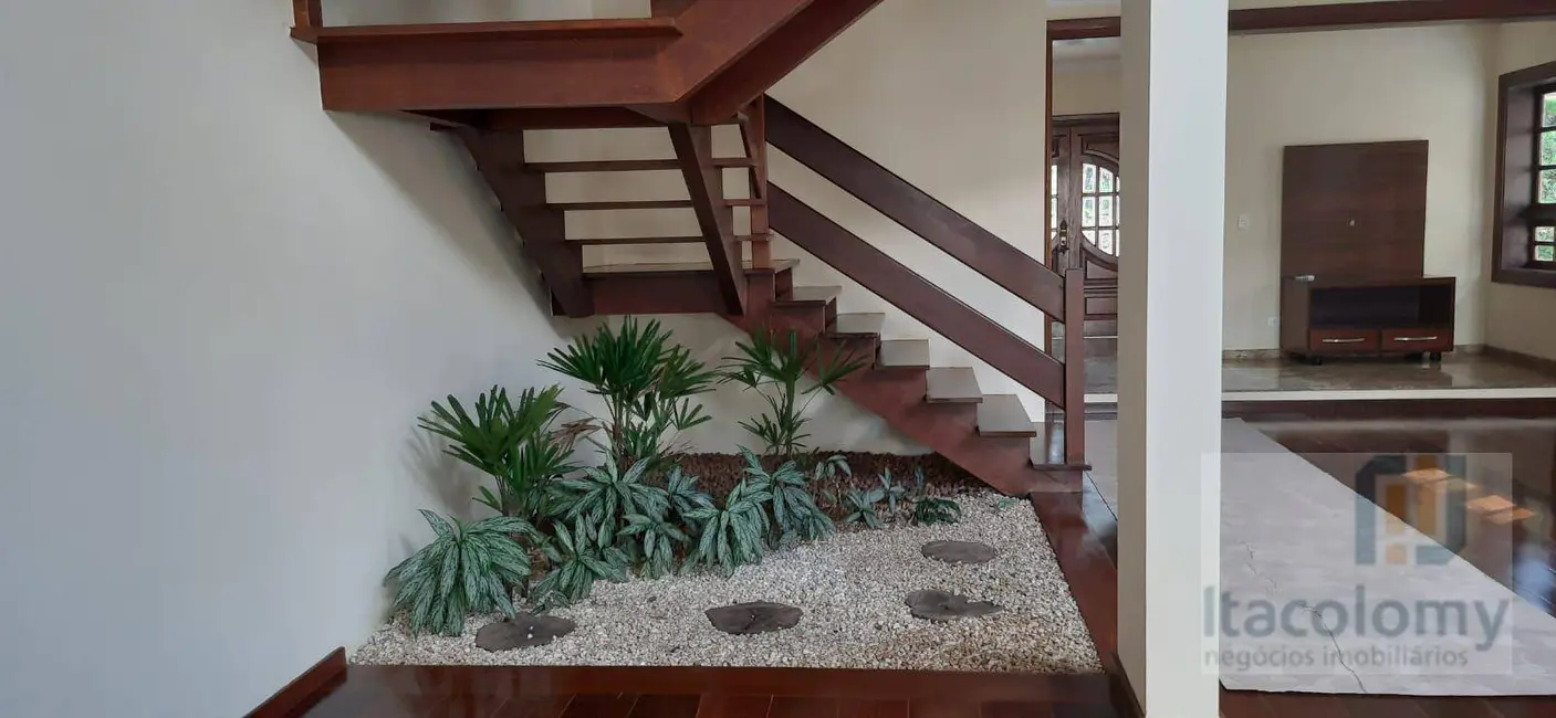 Foto 5 de Casa de Condomínio com 4 quartos para alugar, 560m2 em Barueri - SP