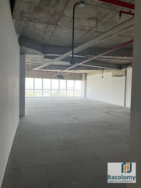 Foto 2 de Sala Comercial para alugar, 224m2 em Alphaville Empresarial, Barueri - SP