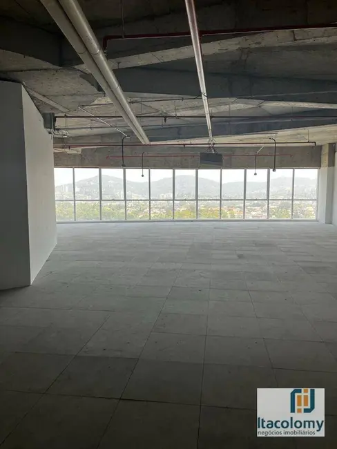 Foto 1 de Sala Comercial para alugar, 224m2 em Alphaville Empresarial, Barueri - SP