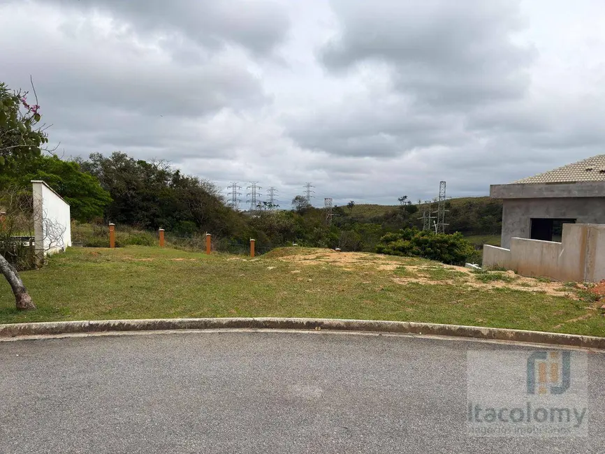 Foto 1 de Terreno / Lote à venda, 653m2 em Santana De Parnaiba - SP