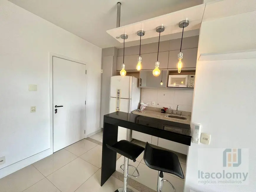 Foto 1 de Apartamento com 1 quarto para alugar, 50m2 em Empresarial 18 do Forte, Barueri - SP