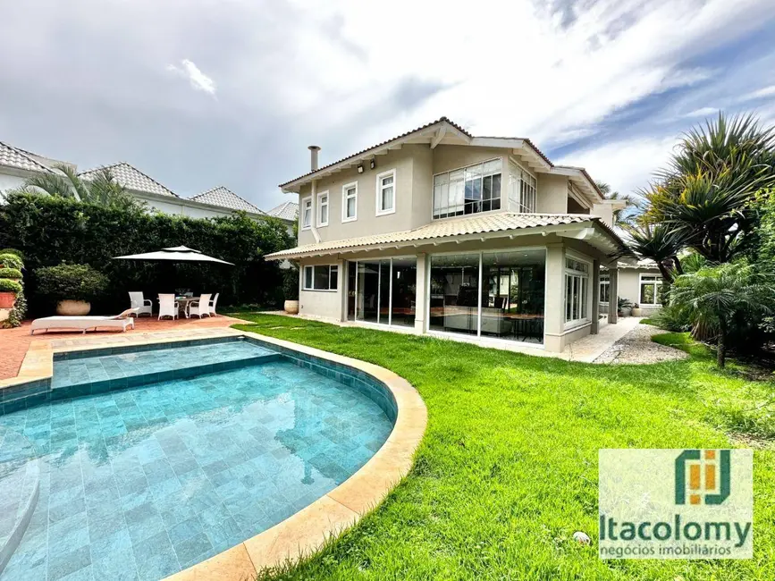 Foto 2 de Casa de Condomínio com 4 quartos para alugar, 1050m2 em Tamboré, Santana De Parnaiba - SP