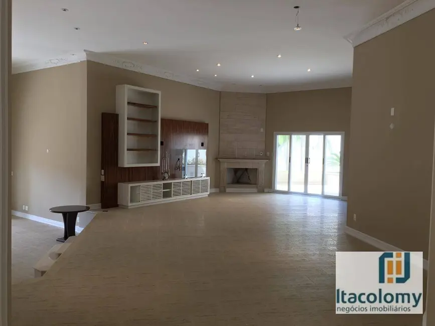 Casa de Condomínio com 4 quartos à venda, 1115m2 em Residencial Tamboré, Barueri - SP - imagem 4 Foto 4 de Casa de Condomínio com 4 quartos à venda, 1115m2 em Residencial Tamboré, Barueri - SP