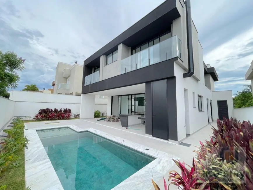 Foto 1 de Casa de Condomínio com 4 quartos à venda, 440m2 em Santana De Parnaiba - SP