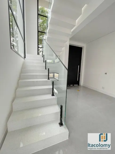 Foto 7 de Casa de Condomínio com 4 quartos à venda, 440m2 em Santana De Parnaiba - SP