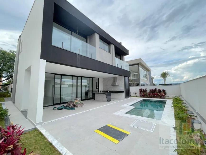 Foto 2 de Casa de Condomínio com 4 quartos à venda, 440m2 em Santana De Parnaiba - SP