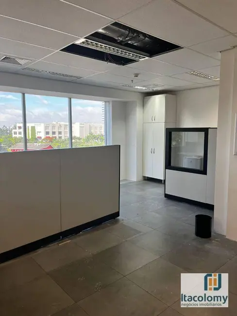 Sala Comercial para alugar, 59m2 em Barueri - SP - imagem 4 Foto 4 de Sala Comercial para alugar, 59m2 em Barueri - SP