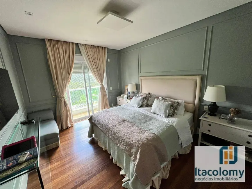 Foto 8 de Apartamento com 3 quartos à venda, 287m2 em Santana De Parnaiba - SP