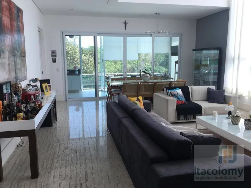 Foto 2 de Casa de Condomínio com 4 quartos à venda, 480m2 em Santana De Parnaiba - SP