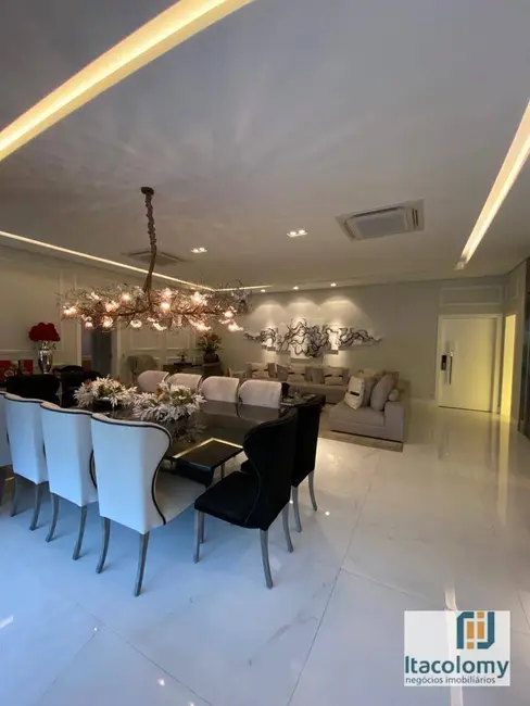 Foto 7 de Apartamento com 3 quartos à venda, 302m2 em Santana De Parnaiba - SP