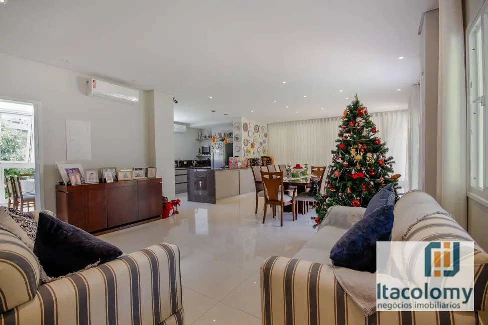 Casa de Condomínio com 3 quartos à venda, 1800m2 em Residencial Tamboré, Barueri - SP - imagem 6 Foto 6 de Casa de Condomínio com 3 quartos à venda, 1800m2 em Residencial Tamboré, Barueri - SP