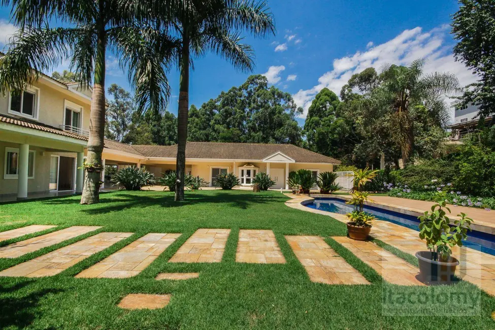 Foto 3 de Casa de Condomínio com 3 quartos à venda, 1800m2 em Residencial Tamboré, Barueri - SP