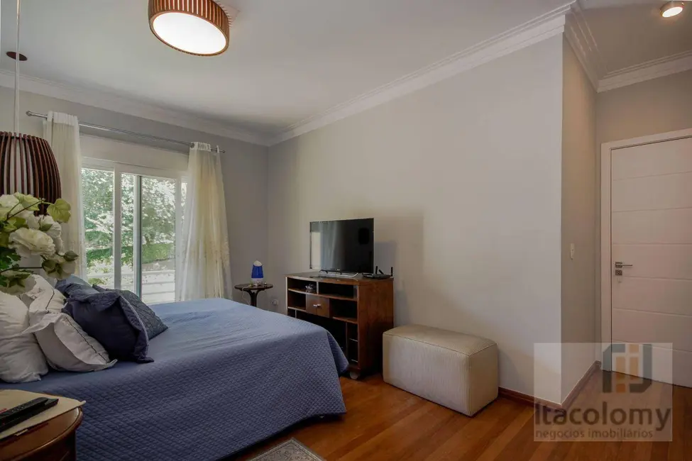 Foto 9 de Casa de Condomínio com 3 quartos à venda, 1800m2 em Residencial Tamboré, Barueri - SP