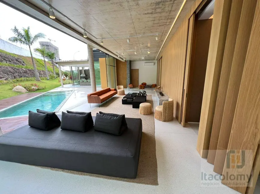 Foto 3 de Casa de Condomínio com 4 quartos à venda, 645m2 em Tamboré, Barueri - SP