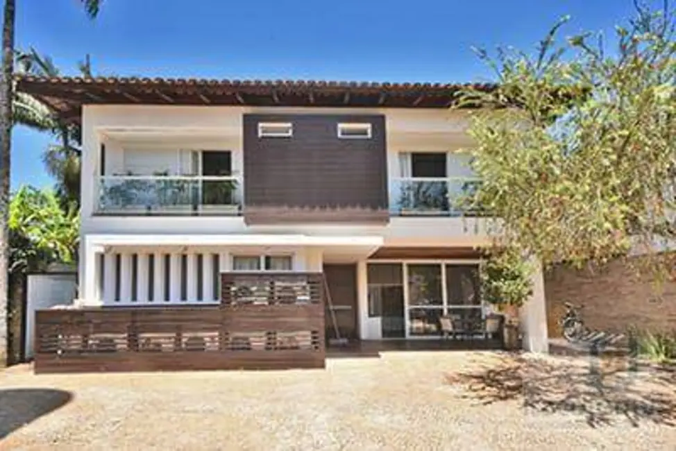 Foto 3 de Casa com 6 quartos à venda, 900m2 em Sao Sebastiao - SP