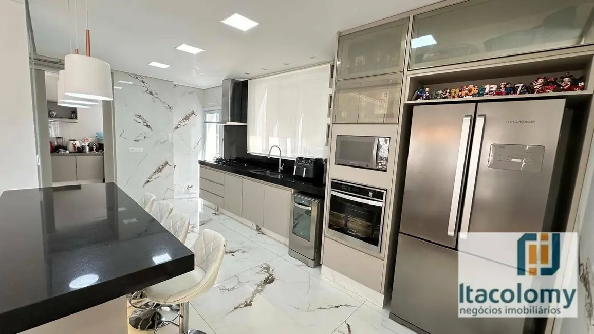 Foto 8 de Casa de Condomínio com 4 quartos à venda, 580m2 em Barueri - SP