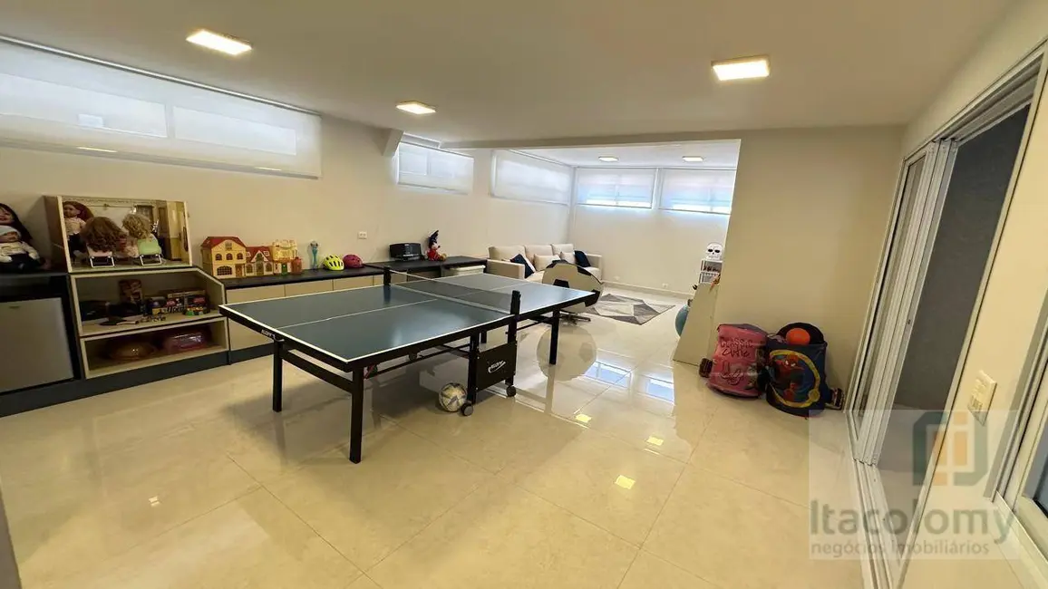 Foto 4 de Casa de Condomínio com 4 quartos à venda, 580m2 em Barueri - SP