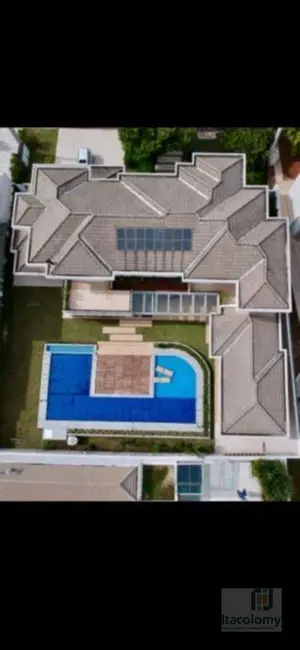 Casa de Condomínio com 4 quartos à venda e para alugar, 1280m2 em Residencial Morada dos Lagos, Barueri - SP - imagem 8 Foto 8 de Casa de Condomínio com 4 quartos à venda e para alugar, 1280m2 em Residencial Morada dos Lagos, Barueri - SP