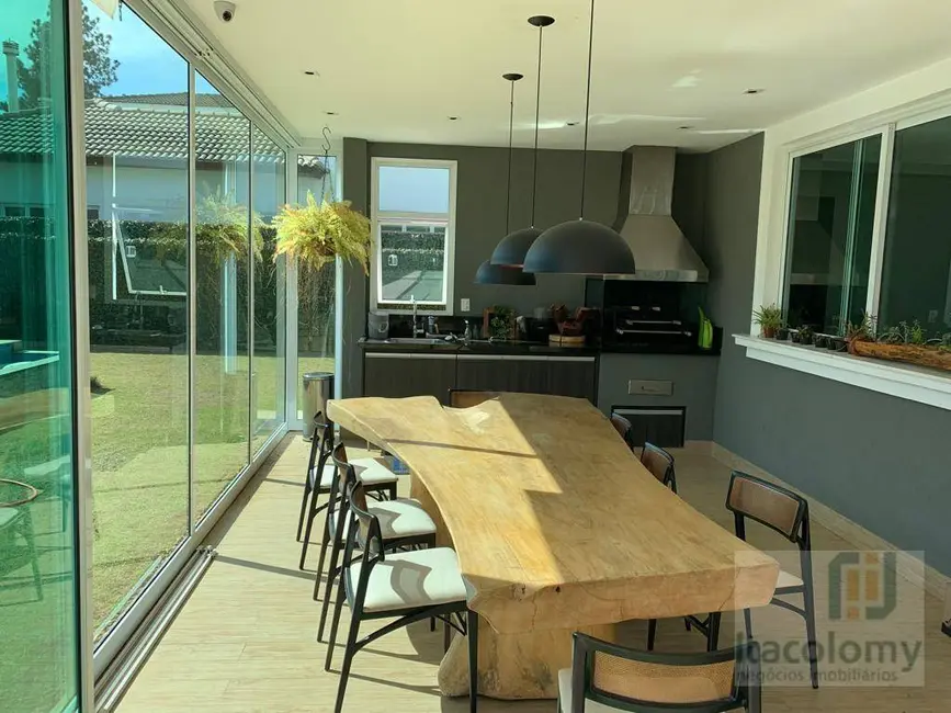 Foto 2 de Casa de Condomínio com 4 quartos à venda e para alugar, 1280m2 em Residencial Morada dos Lagos, Barueri - SP