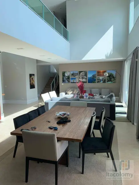 Foto 4 de Casa de Condomínio com 4 quartos à venda e para alugar, 1280m2 em Residencial Morada dos Lagos, Barueri - SP