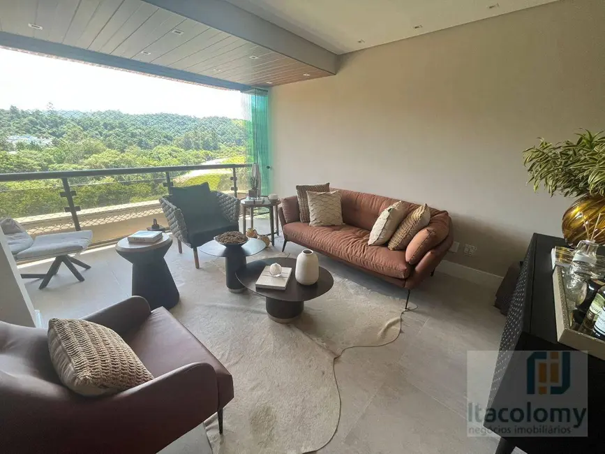 Foto 4 de Apartamento com 3 quartos à venda, 212m2 em Empresarial 18 do Forte, Barueri - SP