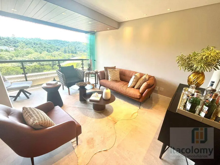 Foto 3 de Apartamento com 3 quartos à venda, 212m2 em Empresarial 18 do Forte, Barueri - SP