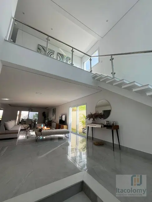 Foto 3 de Casa de Condomínio com 4 quartos à venda, 490m2 em Santana De Parnaiba - SP