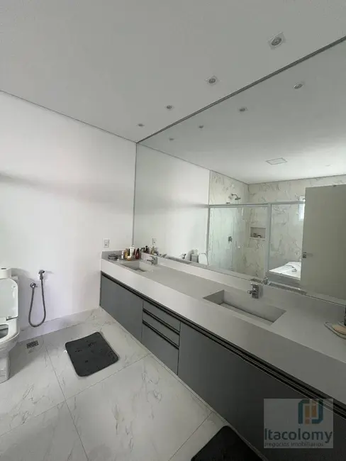 Foto 4 de Casa de Condomínio com 4 quartos à venda, 490m2 em Santana De Parnaiba - SP