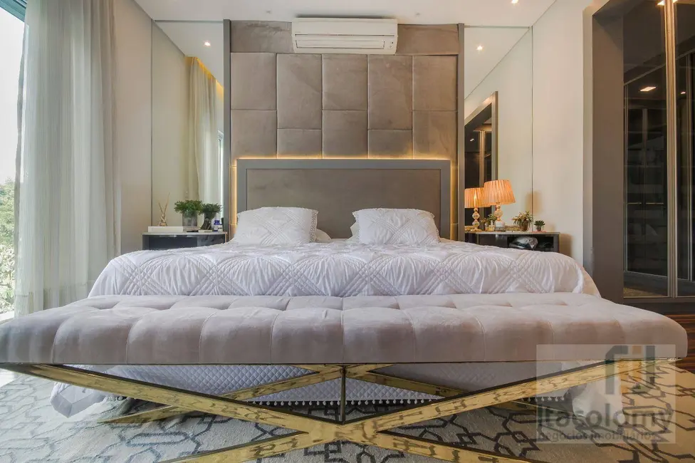 Foto 9 de Casa de Condomínio com 4 quartos à venda, 440m2 em Santana De Parnaiba - SP