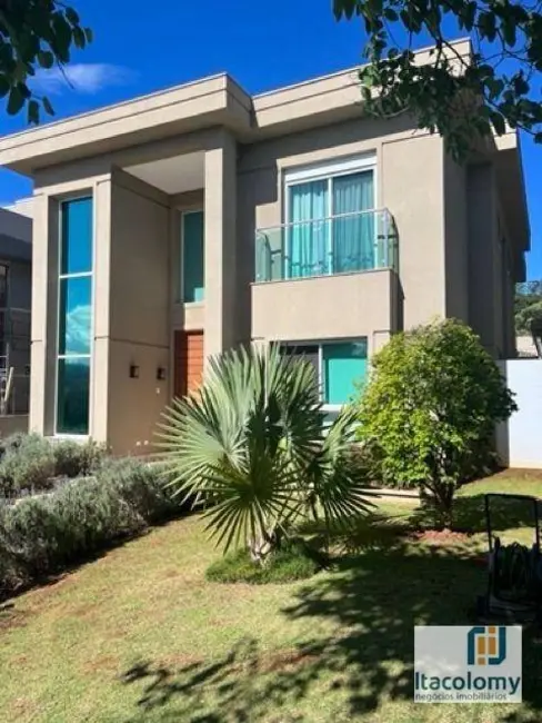 Casa de Condomínio com 4 quartos à venda e para alugar, 525m2 em Tamboré, Santana De Parnaiba - SP - imagem 2 Foto 2 de Casa de Condomínio com 4 quartos à venda e para alugar, 525m2 em Tamboré, Santana De Parnaiba - SP