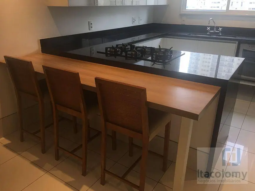 Apartamento com 3 quartos à venda e para alugar, 220m2 em Alphaville Industrial, Barueri - SP - imagem 8 Foto 8 de Apartamento com 3 quartos à venda e para alugar, 220m2 em Alphaville Industrial, Barueri - SP