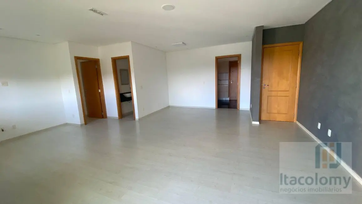 Foto 3 de Apartamento com 3 quartos para alugar, 133m2 em Santana De Parnaiba - SP