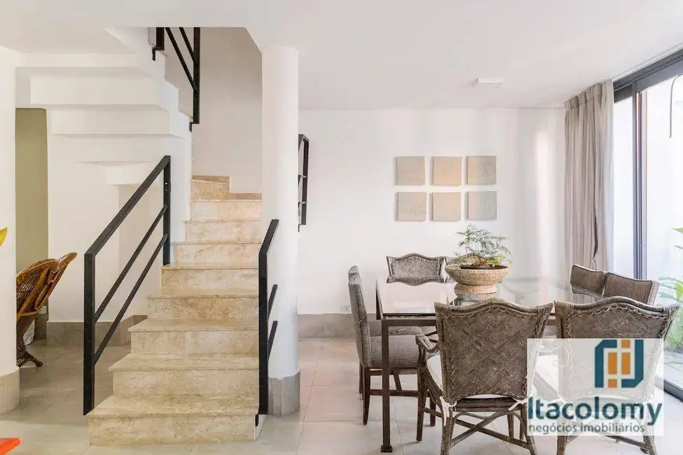 Foto 9 de Casa de Condomínio com 5 quartos à venda, 176m2 em Sao Sebastiao - SP