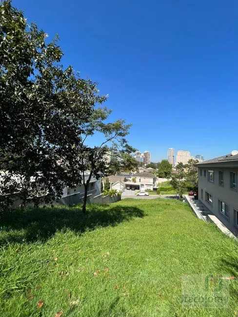 Foto 4 de Terreno / Lote à venda, 722m2 em Tamboré, Santana De Parnaiba - SP