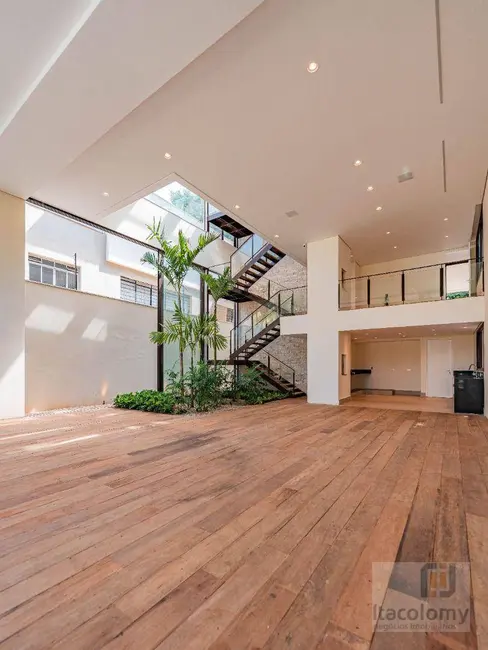 Foto 5 de Casa com 4 quartos à venda, 640m2 em Vila Madalena, São Paulo - SP