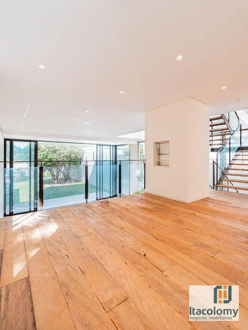 Foto 4 de Casa com 4 quartos à venda, 640m2 em Vila Madalena, São Paulo - SP