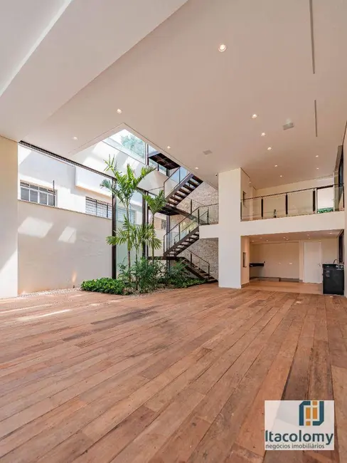 Foto 5 de Casa com 4 quartos à venda, 640m2 em Vila Madalena, São Paulo - SP
