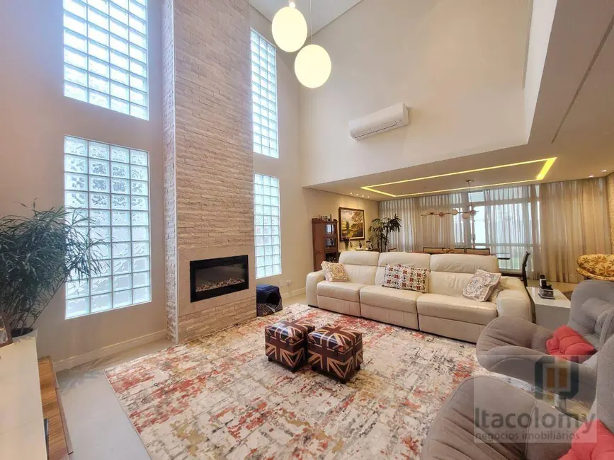 Casa de Condomínio com 4 quartos à venda, 518m2 em Alphaville Conde II, Barueri - SP - imagem 1 Foto 1 de Casa de Condomínio com 4 quartos à venda, 518m2 em Alphaville Conde II, Barueri - SP