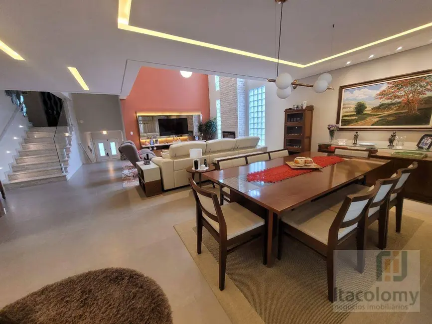 Casa de Condomínio com 4 quartos à venda, 518m2 em Alphaville Conde II, Barueri - SP - imagem 2 Foto 2 de Casa de Condomínio com 4 quartos à venda, 518m2 em Alphaville Conde II, Barueri - SP