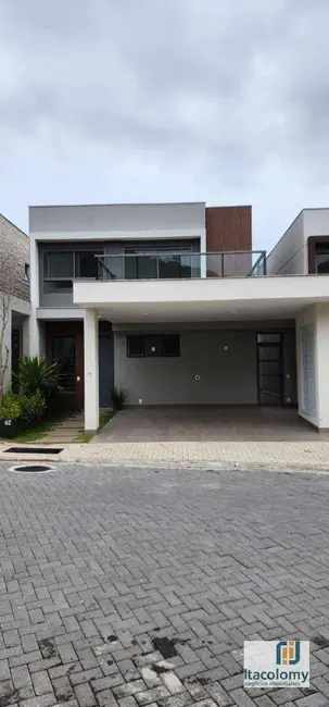Foto 2 de Casa de Condomínio com 3 quartos à venda, 295m2 em Santana De Parnaiba - SP